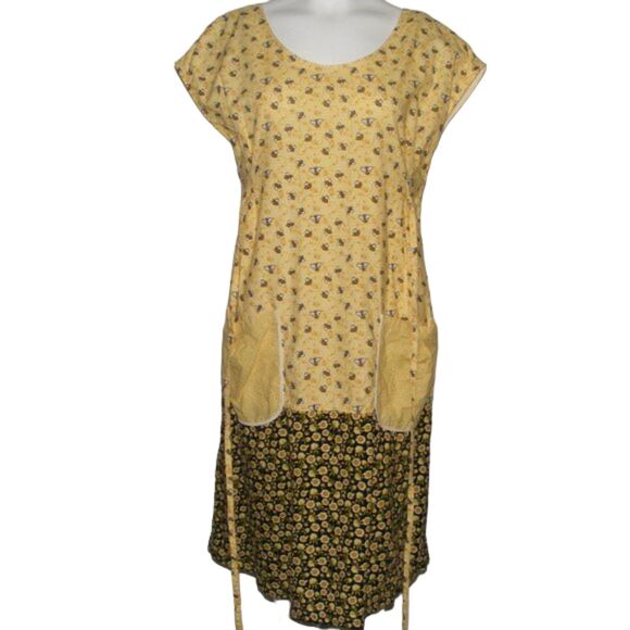 Handmade House Dress, L, Bees & floral print, Pockets, Straps, Drop sleeve - Picture 8 of 10
